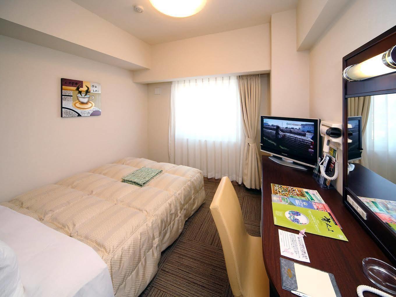 Hotel Route-Inn Utsunomiya Miyukicho -Kokudou4Gou- מראה חיצוני תמונה
